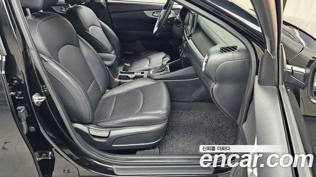 Kia The / новый New K3 2세대 Trendy, 2022 10