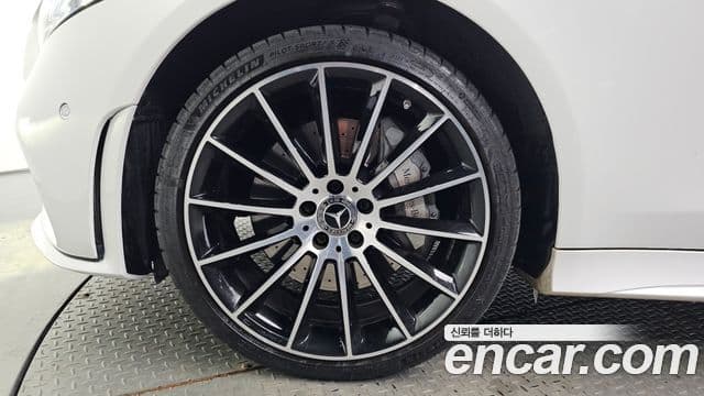 Mercedes-Benz CLS-класс C257 AMG Line, 2021 все фото