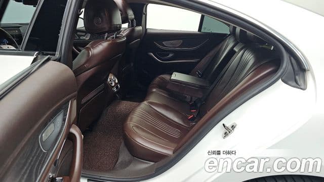 Mercedes-Benz CLS-класс C257 AMG Line, 2021 11