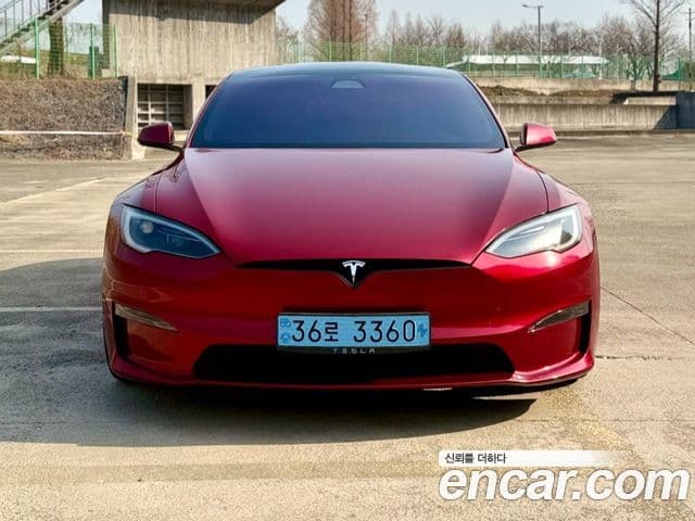 Tesla модель S Plaid, 2023 3