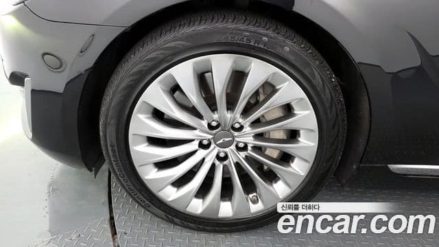 Genesis EQ900 Prestige, 2018 все фото