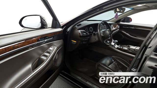 Genesis EQ900 Prestige, 2018 10