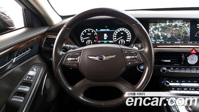 Genesis EQ900 Prestige, 2018 13