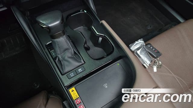 Lexus ES300h 7세대 Executive, 2023 9