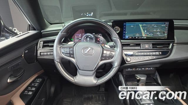 Lexus ES300h 7세대 Executive, 2023 13
