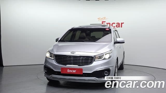 Kia All New Carnival Prestige, 2015 3