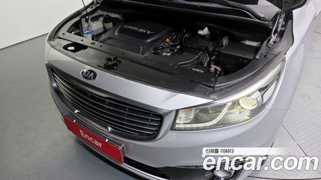 Kia All New Carnival Prestige, 2015 6