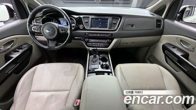 Kia All New Carnival Prestige, 2015 7