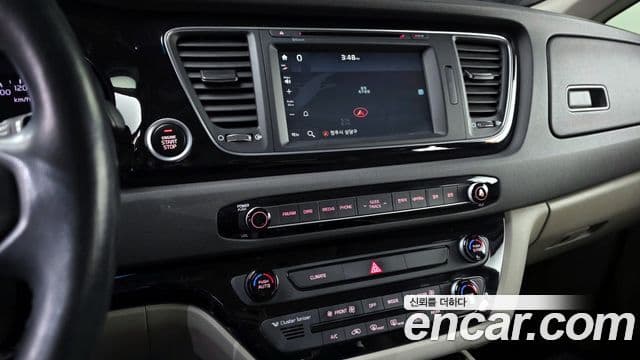 Kia All New Carnival Prestige, 2015 12