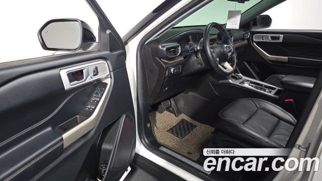 Ford Explorer 6세대 2.3 Limited 4WD, 2022 11