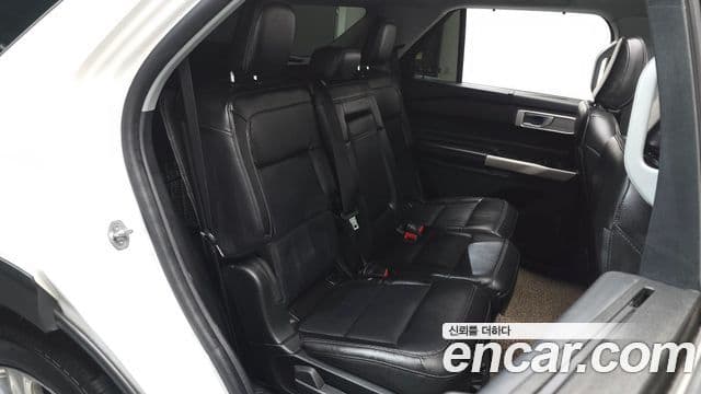 Ford Explorer 6세대 2.3 Limited 4WD, 2022 12