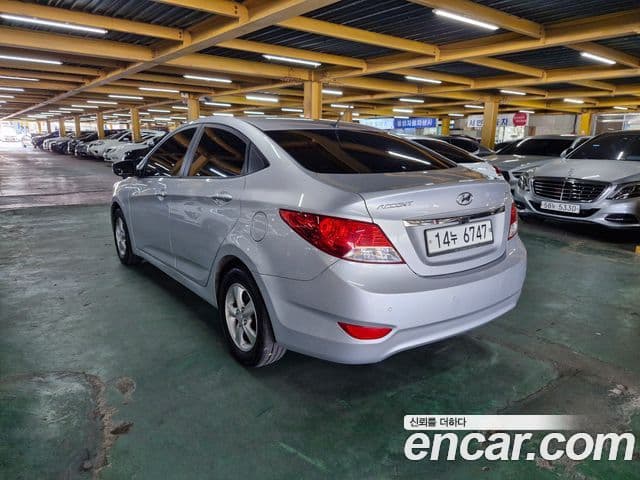Hyundai Accent(новый кузов / новое поколение) Modern, 2014 4
