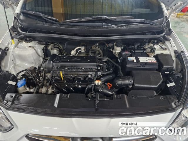 Hyundai Accent(новый кузов / новое поколение) Modern, 2014 6