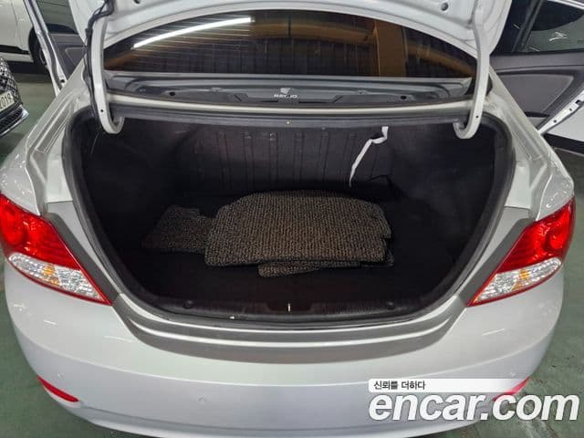 Hyundai Accent(новый кузов / новое поколение) Modern, 2014 20