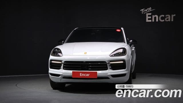 Porsche Cayenne (PO536) 3.0 купе, 2022 3
