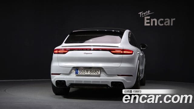 Porsche Cayenne (PO536) 3.0 купе, 2022 4