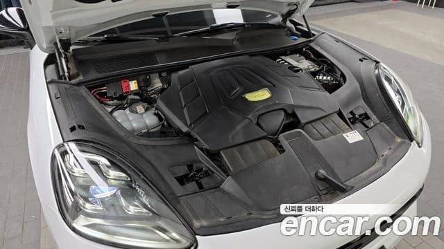 Porsche Cayenne (PO536) 3.0 купе, 2022 6