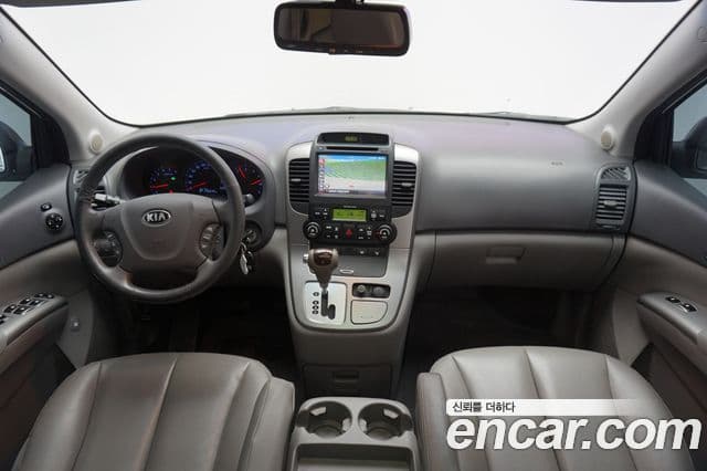 Kia Carnival R Premium, 2013 7