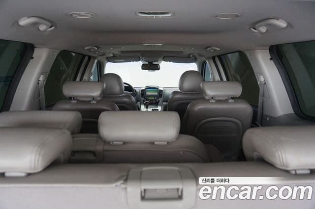 Kia Carnival R Premium, 2013 19