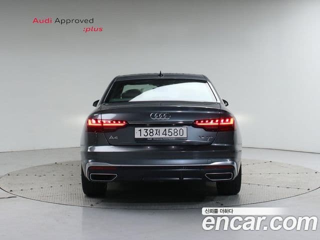 Audi A4 (B9) Premium, 2023 4