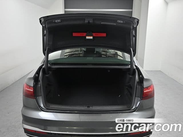 Audi A4 (B9) Premium, 2023 20