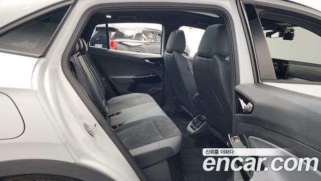 Volkswagen ID.5 Pro, 2025 12