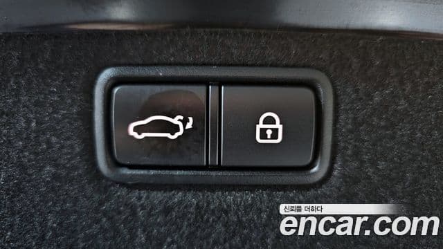 Genesis G80 Premium Luxury, 2018 18