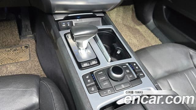 Genesis G80 Premium Luxury, 2017 9