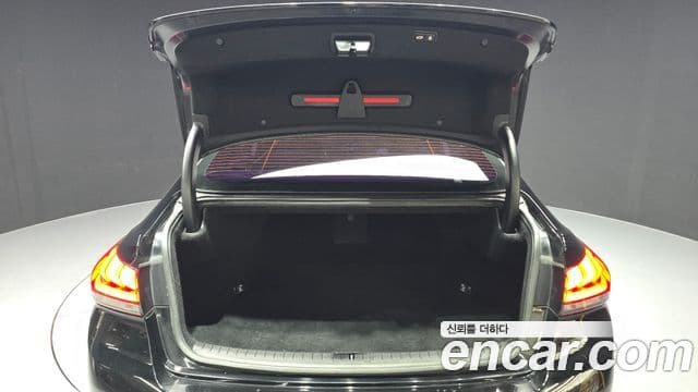 Genesis G80 Premium Luxury, 2017 20