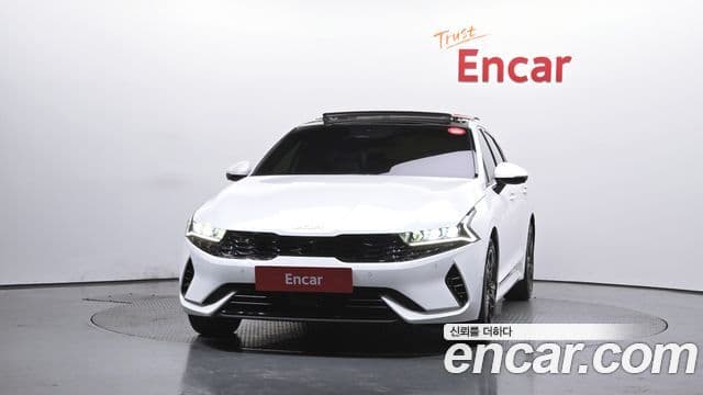 Kia K5 гибрид 3세대 Signature, 2023 3
