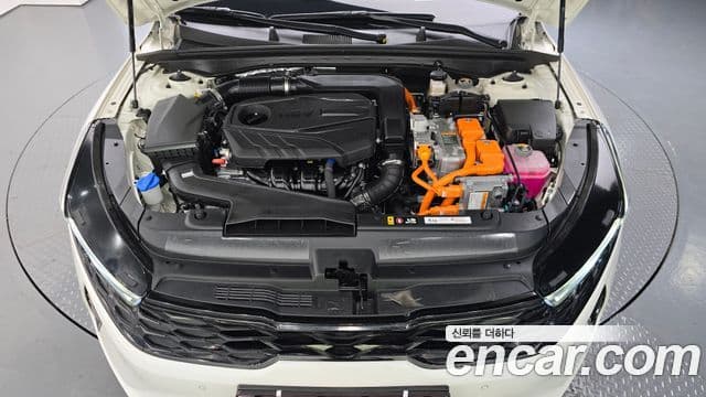 Kia K5 гибрид 3세대 Signature, 2023 6