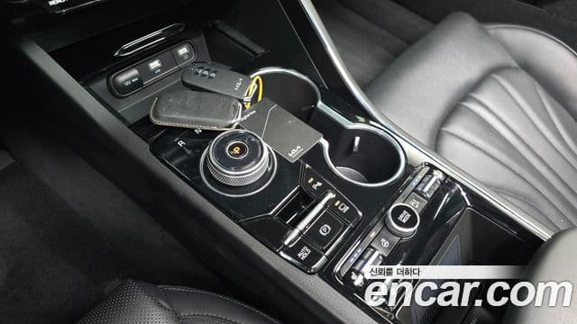Kia K5 гибрид 3세대 Signature, 2023 9