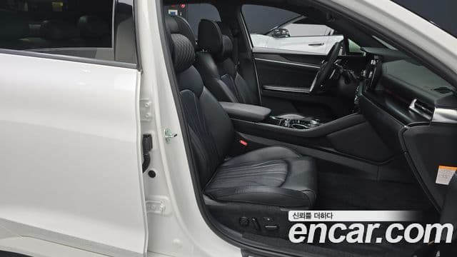 Kia K5 гибрид 3세대 Signature, 2023 10