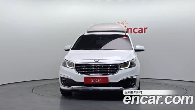 Kia All New Carnival Noblesse, 2017 3