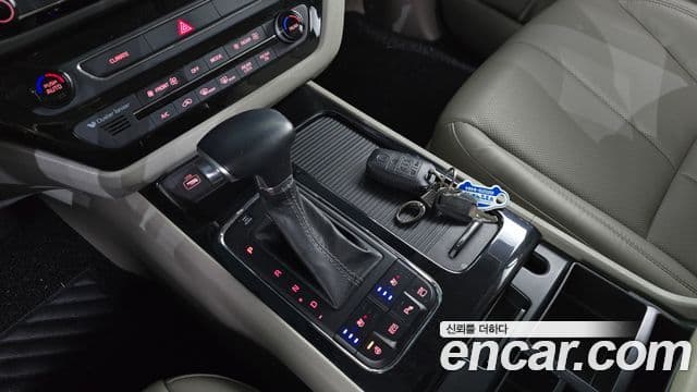 Kia All New Carnival Noblesse, 2017 9