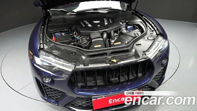 Maserati Levante, 2019 6