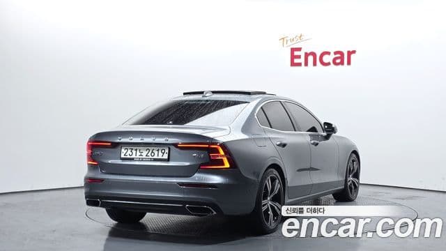 Volvo S60 3세대 T5 Inscription, 2020 2