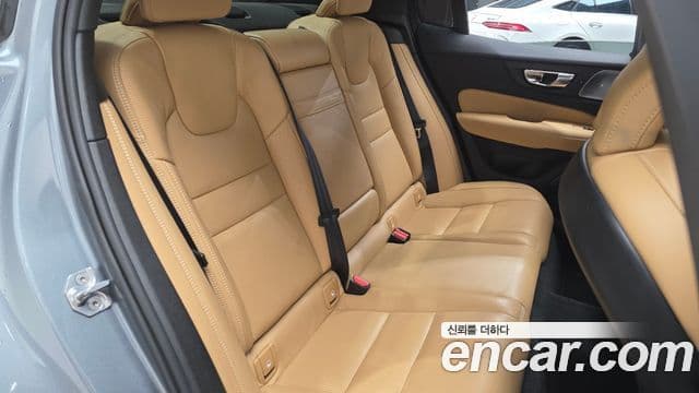 Volvo S60 3세대 T5 Inscription, 2020 12