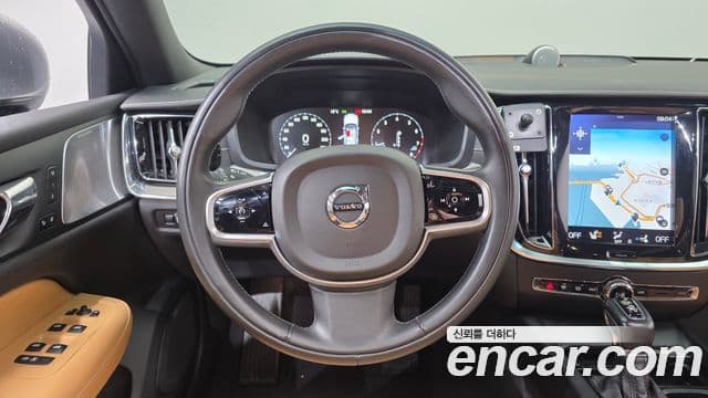 Volvo S60 3세대 T5 Inscription, 2020 13