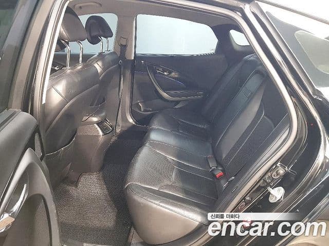 Hyundai Grandeur HG Executive, 2012 9