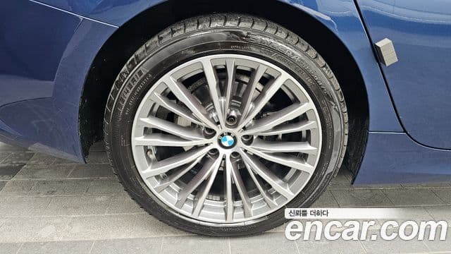 BMW 3시리즈 (G20) Luxury, 2022 все фото