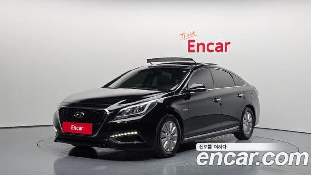 Hyundai LF Sonata гибрид Smart, 2015 1