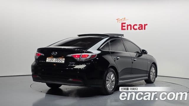 Hyundai LF Sonata гибрид Smart, 2015 2