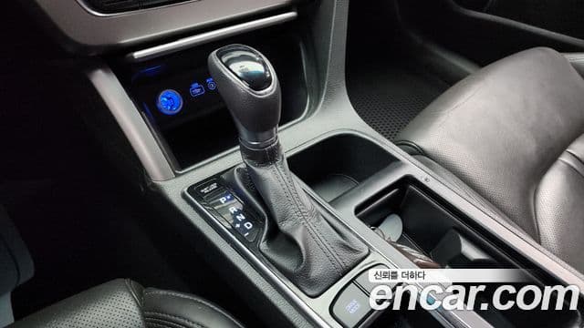 Hyundai LF Sonata гибрид Smart, 2015 9