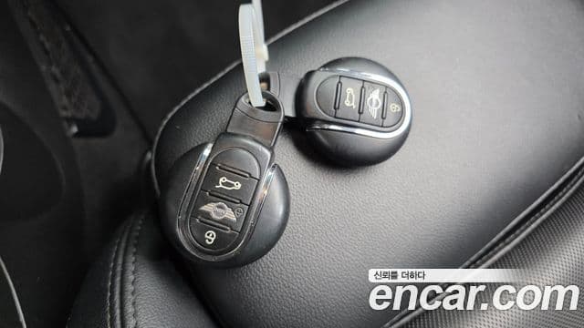 Mini Cooper D 3세대, 2015 19