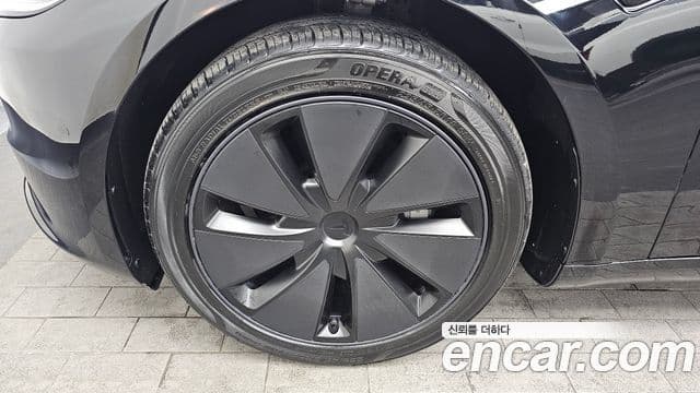 Tesla модель 3, 2024 все фото