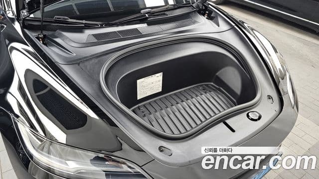 Tesla модель 3, 2024 6