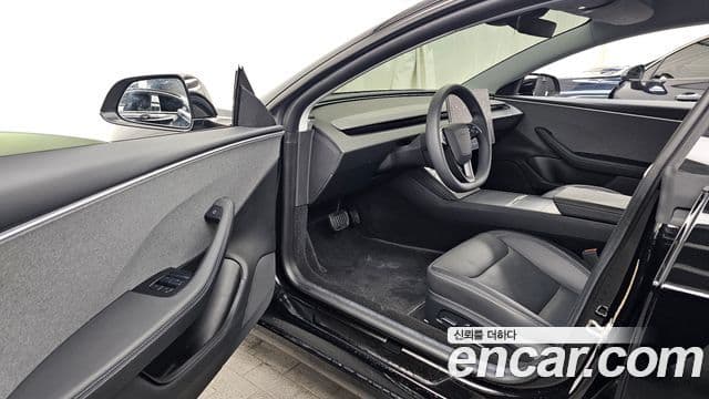 Tesla модель 3, 2024 10