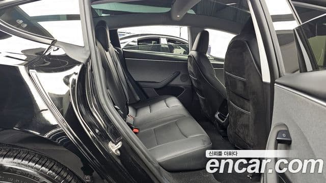 Tesla модель 3, 2024 12