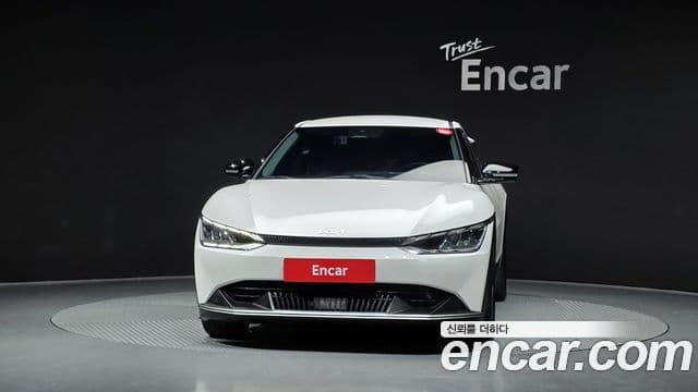 Kia EV6 Air, 2022 3